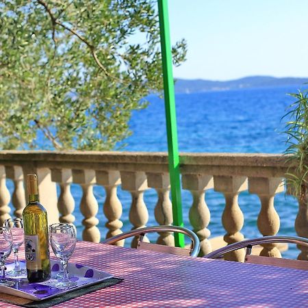 Apartmani Valerija I Joso Бибине Екстериор снимка