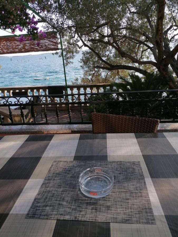 Apartmani Valerija I Joso Бибине Екстериор снимка